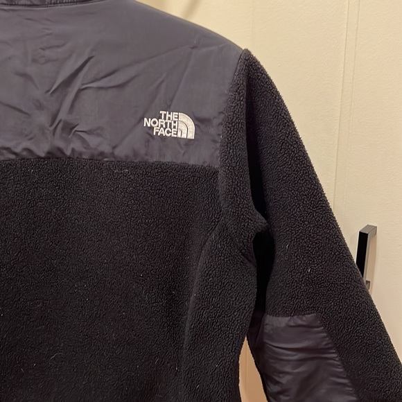 The North Face Women’s Denali Jacket - Picture 3 of 5
